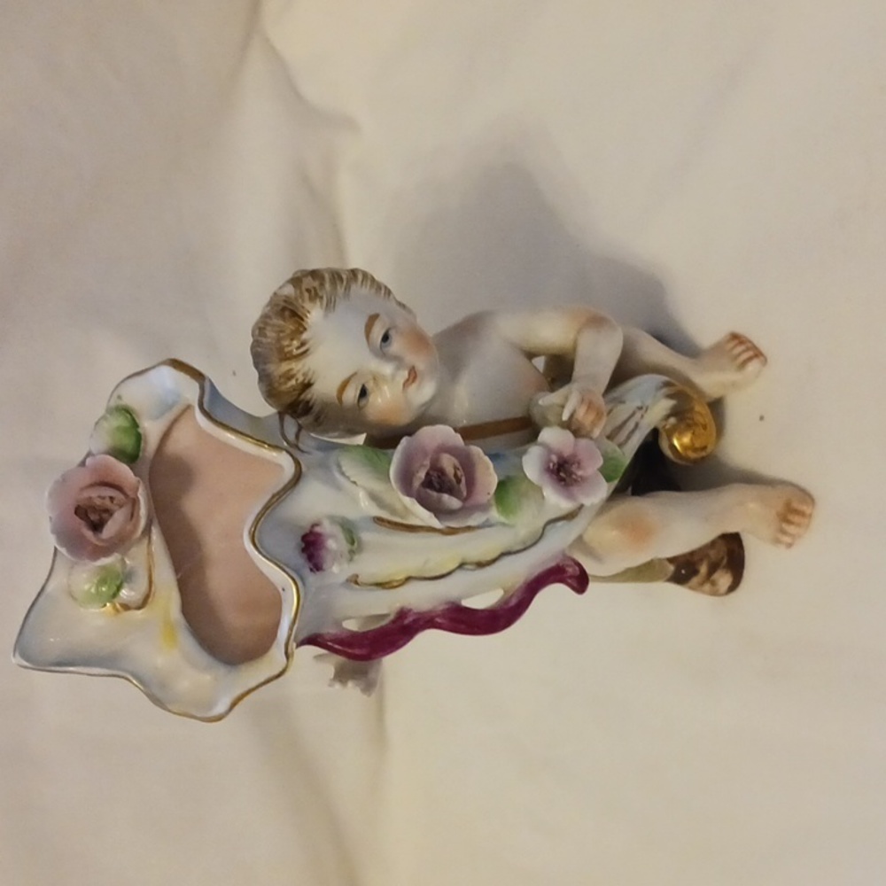 Vintage flower vase ceramic